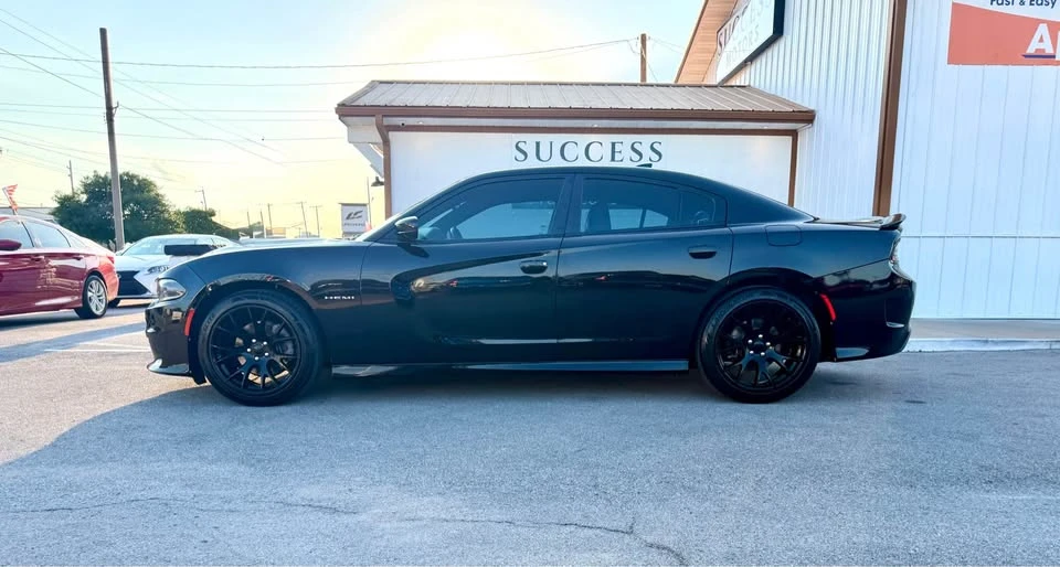 2020 Dodge Charger 7th Gen - Image 8 of 18
