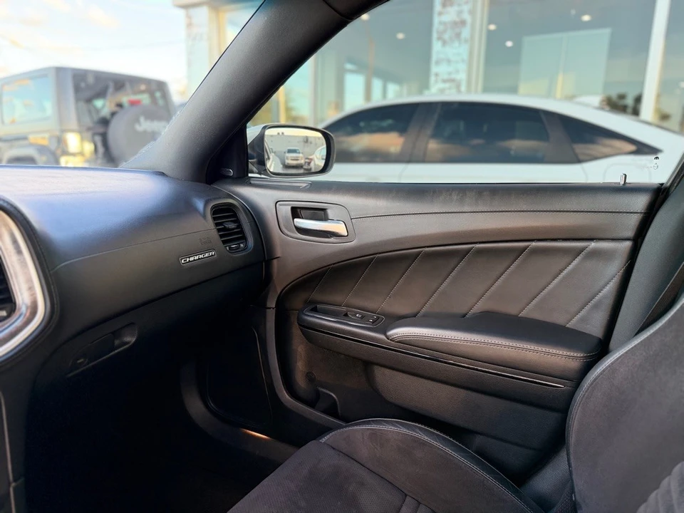 2020 Dodge Charger SRT & 392 7th Gen - Image 18 of 21