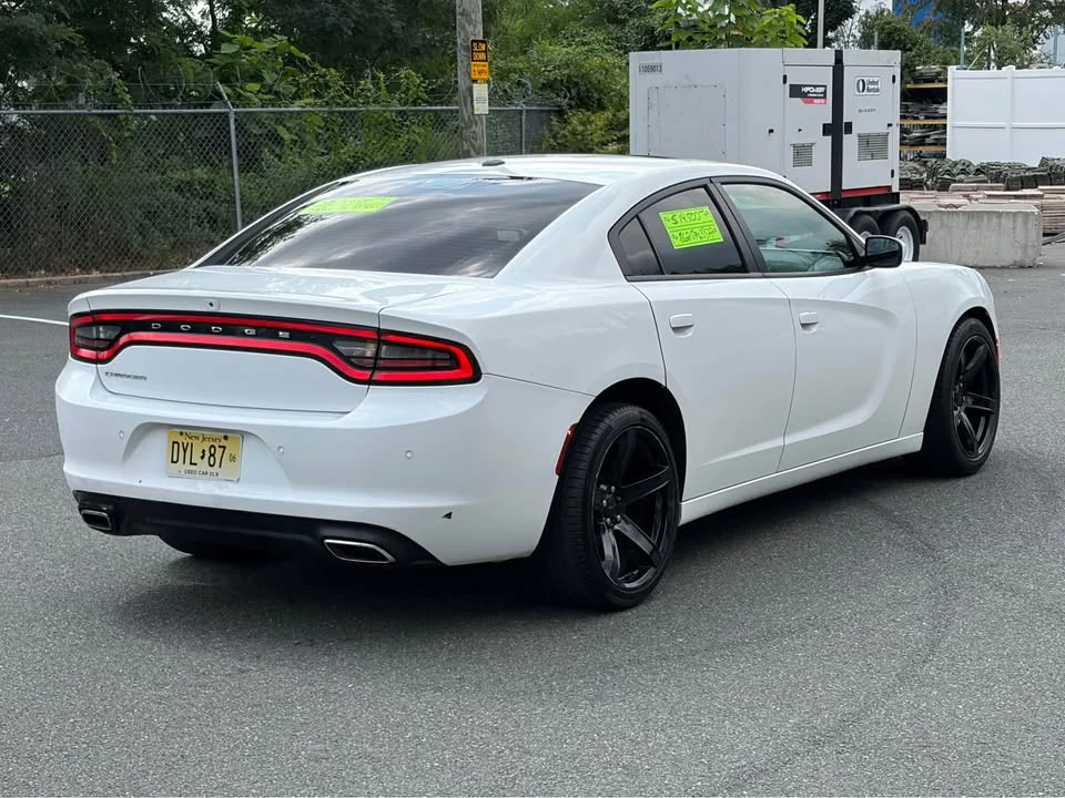 2020 Dodge Charger 7th Gen - Image 8 of 11