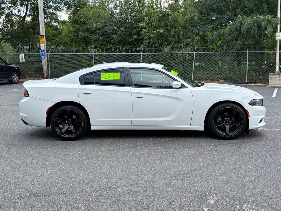 2020 Dodge Charger 7th Gen - Image 10 of 11