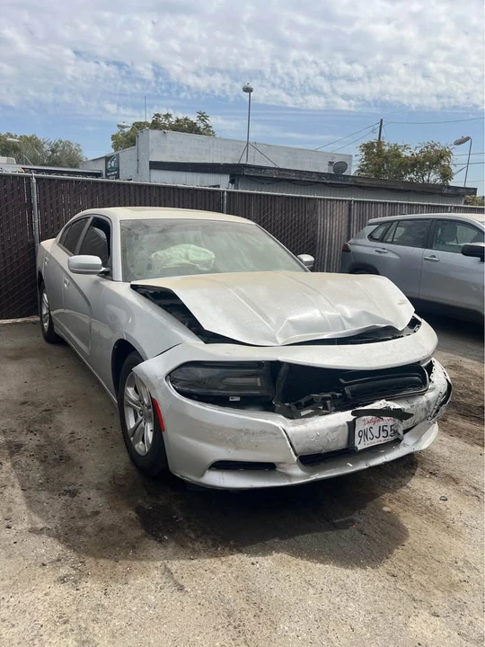 2020 Dodge Charger 7th Gen - Image 2 of 7