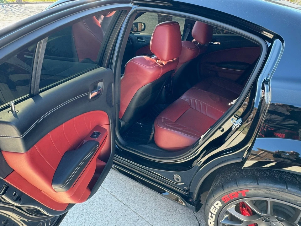2020 Dodge Charger SRT Hellcat 7th Gen - Image 9 of 14
