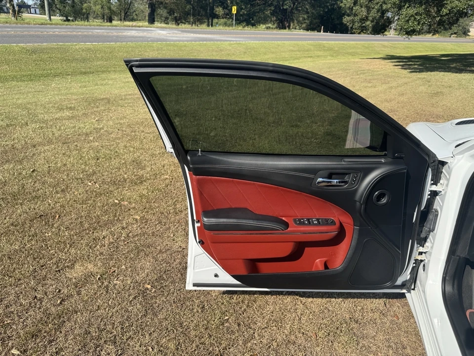 2020 Dodge Charger SRT Hellcat 7th Gen - Image 13 of 21