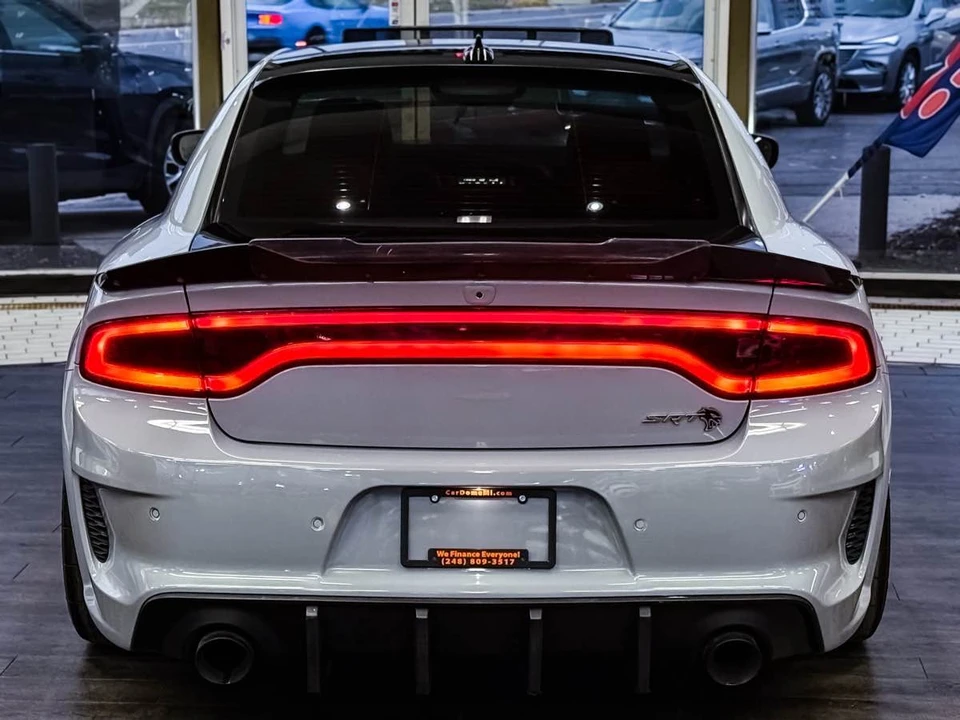 2020 Dodge Charger SRT Hellcat 7th Gen - Image 14 of 21
