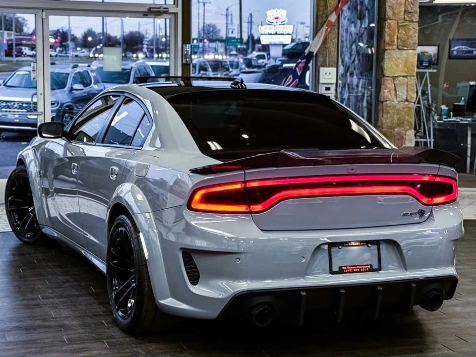 2020 Dodge Charger SRT Hellcat 7th Gen - Image 11 of 21
