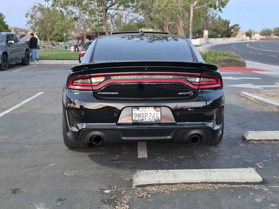 2020 Dodge Charger SRT Hellcat 7th Gen - Image 4 of 7