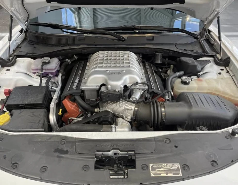 2020 Dodge Charger SRT Hellcat 7th Gen - Image 18 of 20