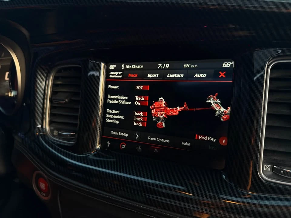 2020 Dodge Charger SRT Hellcat 7th Gen - Image 17 of 20
