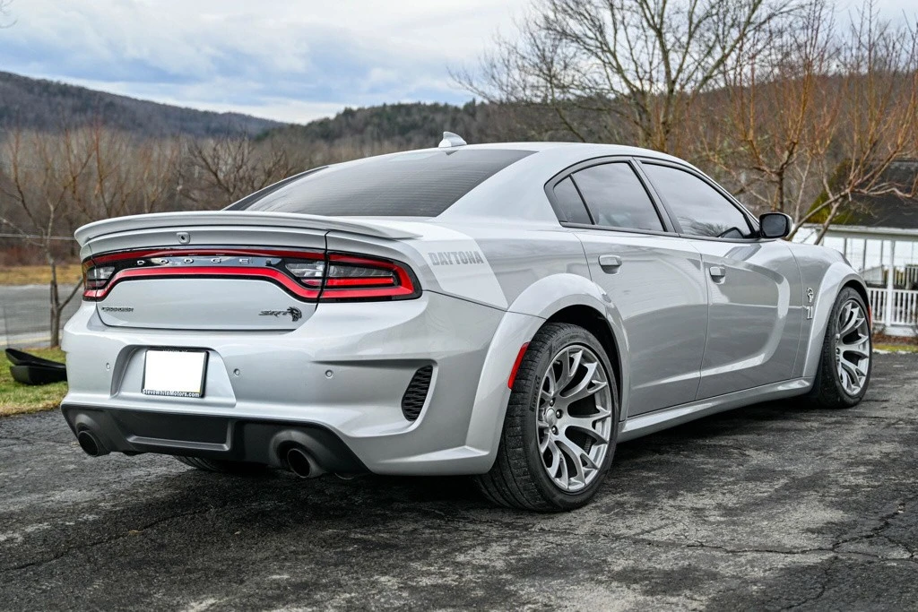 2020 Dodge Charger SRT Hellcat 7th Gen - Image 8 of 12