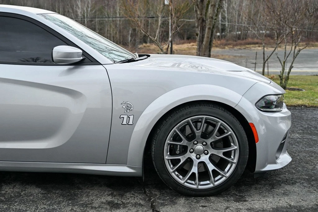 2020 Dodge Charger SRT Hellcat 7th Gen - Image 11 of 12