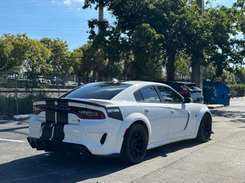 2020 Dodge Charger SRT Hellcat 7th Gen - Image 7 of 31