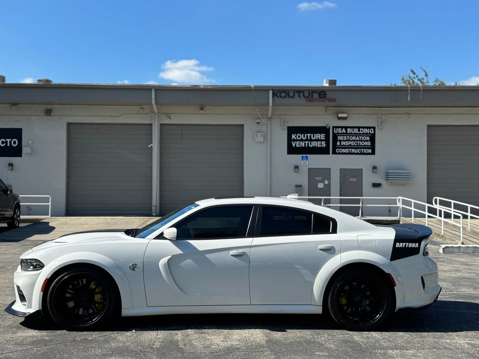 2020 Dodge Charger SRT Hellcat 7th Gen - Image 4 of 31