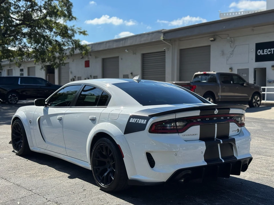 2020 Dodge Charger SRT Hellcat 7th Gen - Image 5 of 31