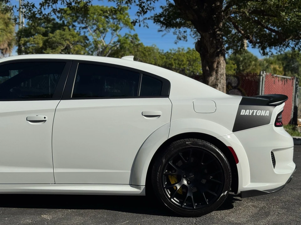 2020 Dodge Charger SRT Hellcat 7th Gen - Image 12 of 31