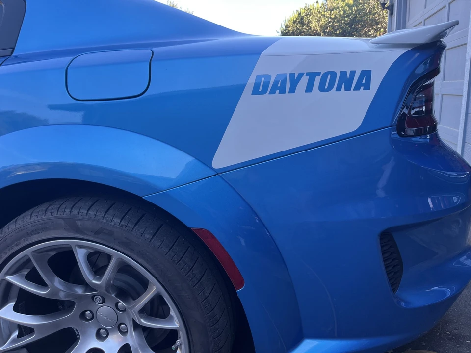 2020 Dodge Charger SRT Hellcat 7th Gen - Image 22 of 31