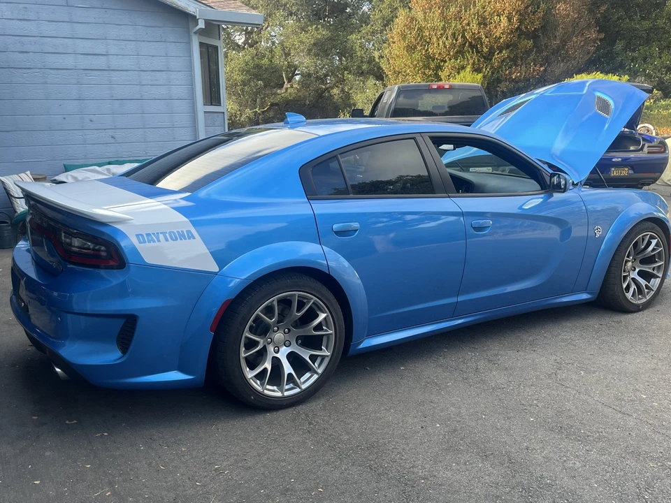 2020 Dodge Charger SRT Hellcat 7th Gen - Image 8 of 31