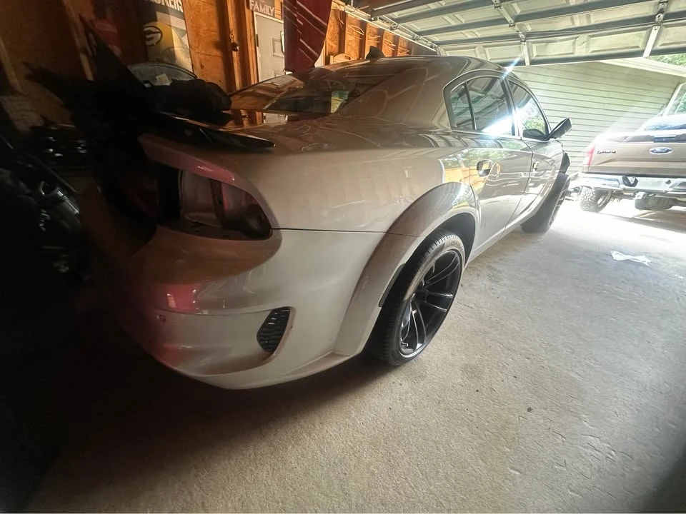2020 Dodge Charger SRT Hellcat 7th Gen - Image 2 of 5