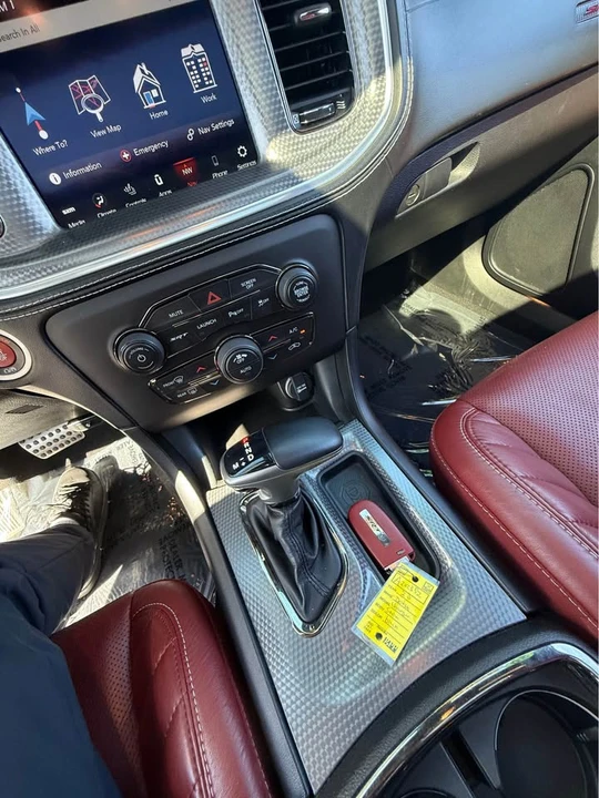 2020 Dodge Charger SRT Hellcat 7th Gen - Image 7 of 9