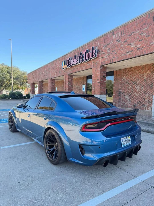 2020 Dodge Charger SRT Hellcat 7th Gen - Image 7 of 14