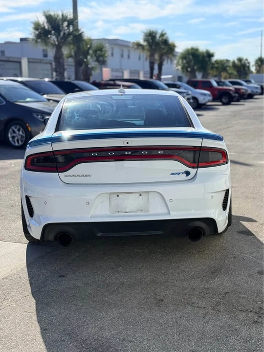 2020 Dodge Charger SRT Hellcat 7th Gen - Image 5 of 15