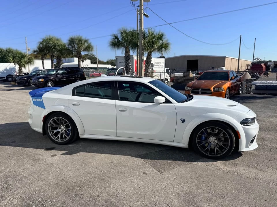 2020 Dodge Charger SRT Hellcat 7th Gen - Image 6 of 15