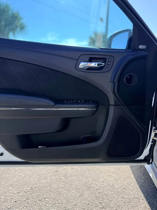 2020 Dodge Charger SRT Hellcat 7th Gen - Image 9 of 15