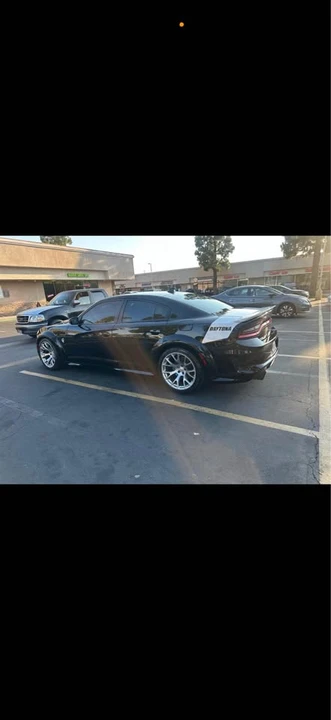 2020 Dodge Charger SRT Hellcat 7th Gen - Image 2 of 3