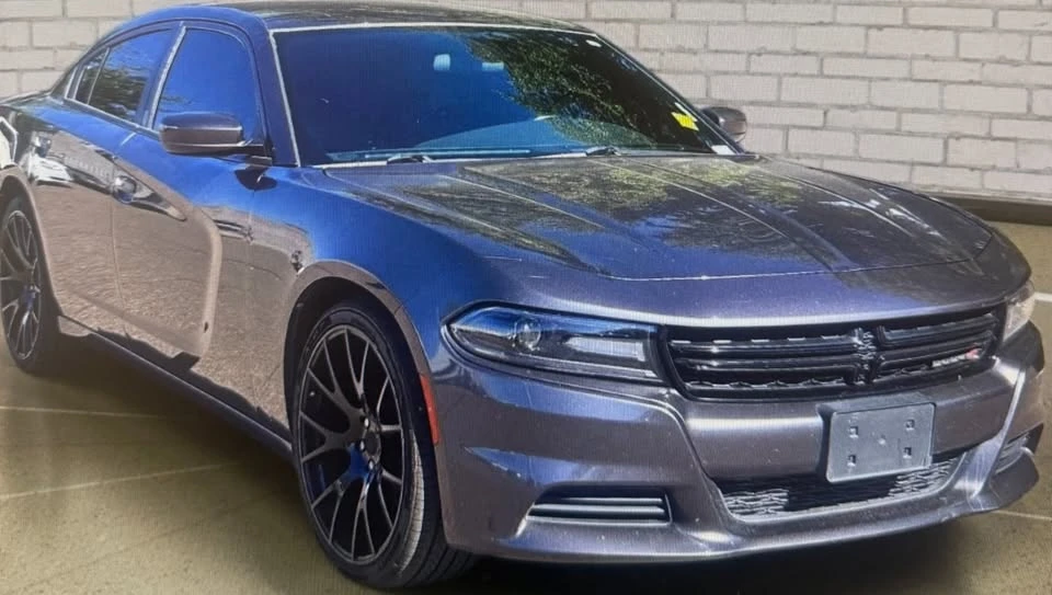 2020 Dodge Charger - Image 2 of 8