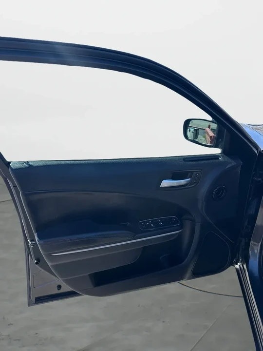 2020 Dodge Charger 7th Gen - Image 9 of 18