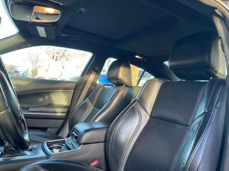 2020 Dodge Charger 7th Gen - Image 9 of 12
