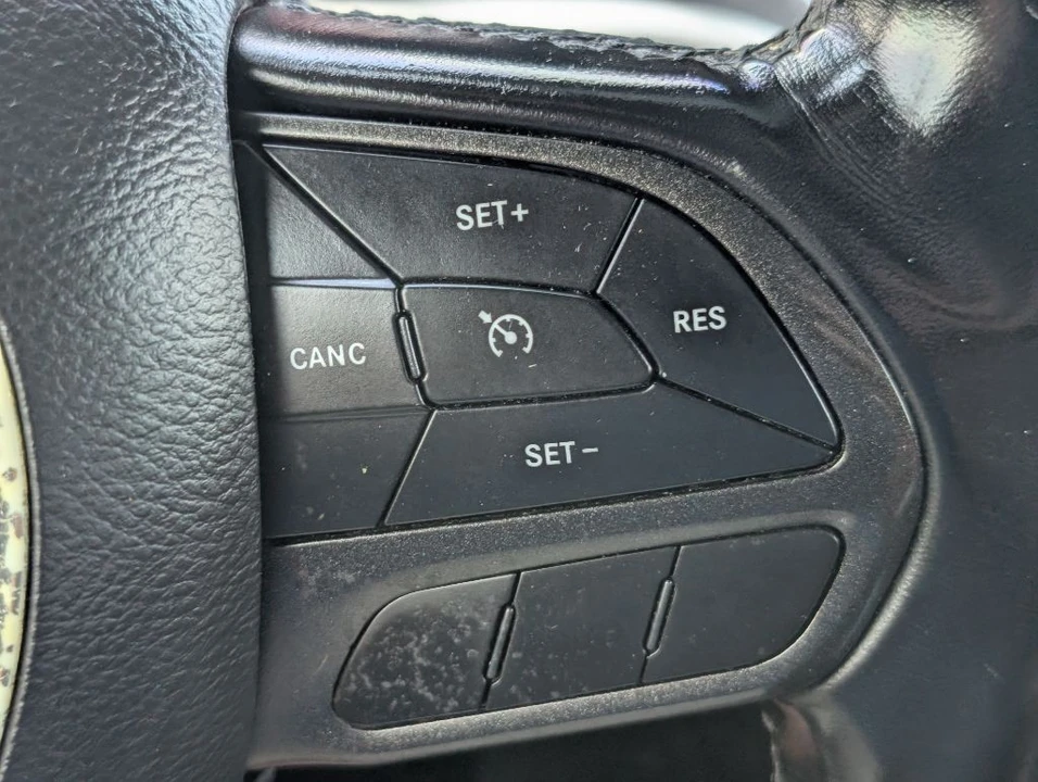 2020 Dodge Charger 7th Gen - Image 13 of 23