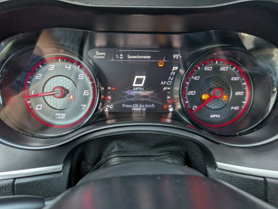 2020 Dodge Charger 7th Gen - Image 14 of 23