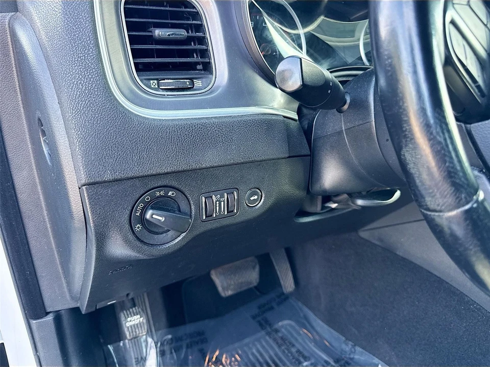2020 Dodge Charger 7th Gen - Image 10 of 21