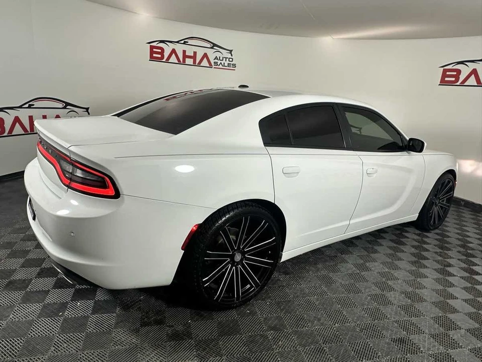 2020 Dodge Charger 7th Gen - Image 8 of 21