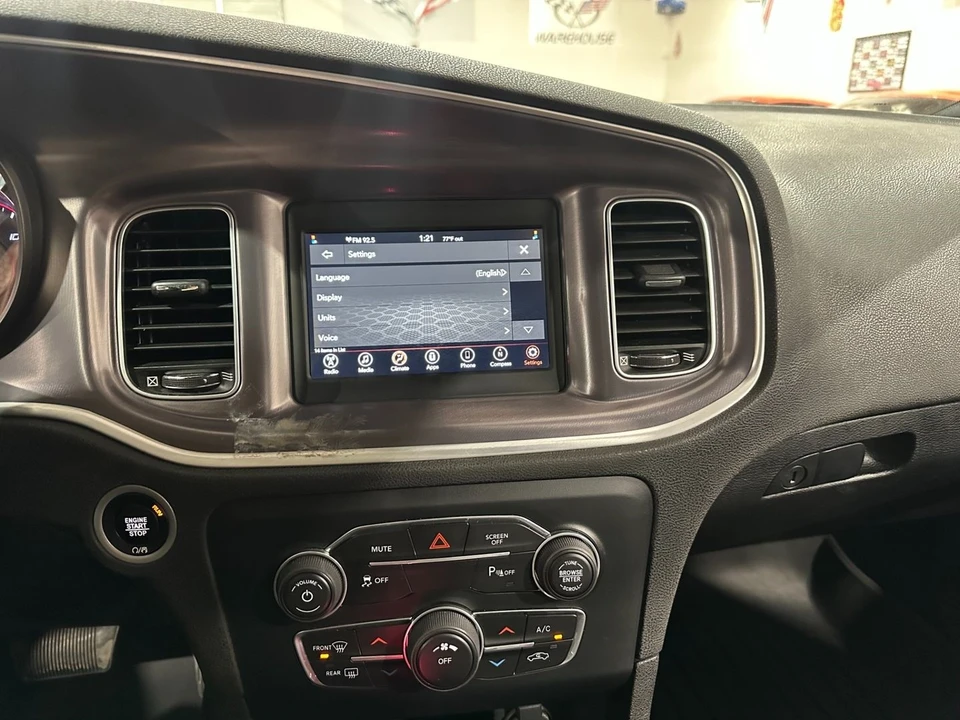 2020 Dodge Charger 7th Gen - Image 17 of 21