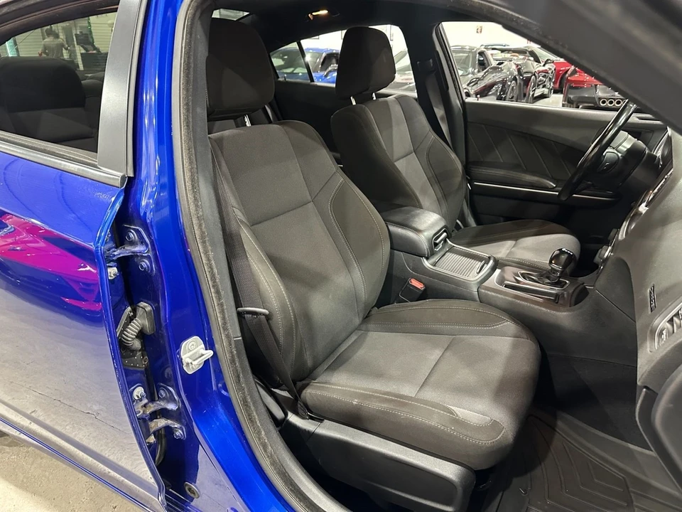 2020 Dodge Charger 7th Gen - Image 14 of 21
