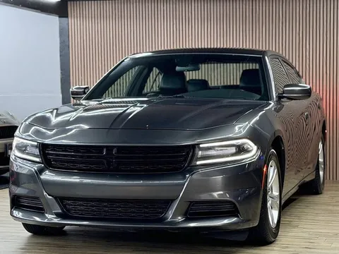 2020 Dodge Charger SXT 4dr Sedan