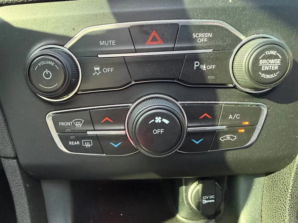 2020 Dodge Charger 7th Gen - Image 15 of 20