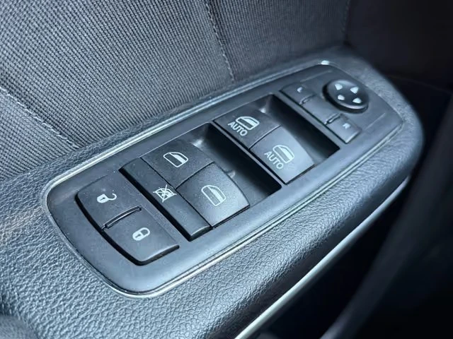 2020 Dodge Charger 7th Gen - Image 17 of 20