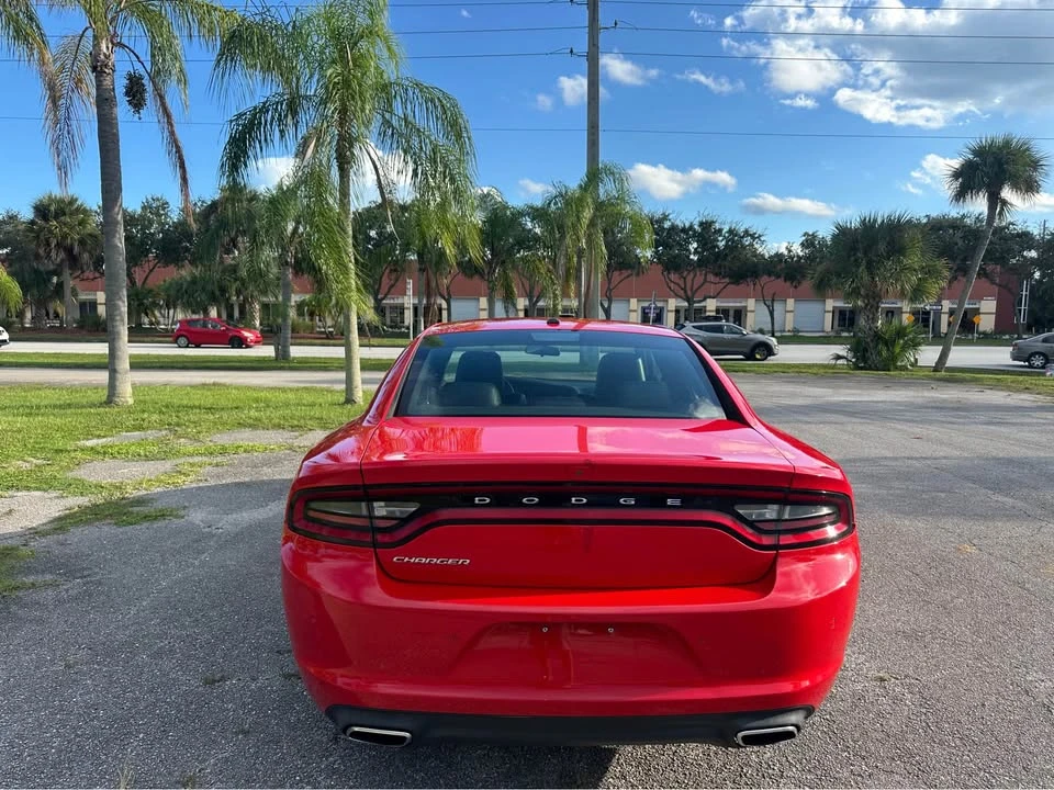 2020 Dodge Charger 7th Gen - Image 5 of 14