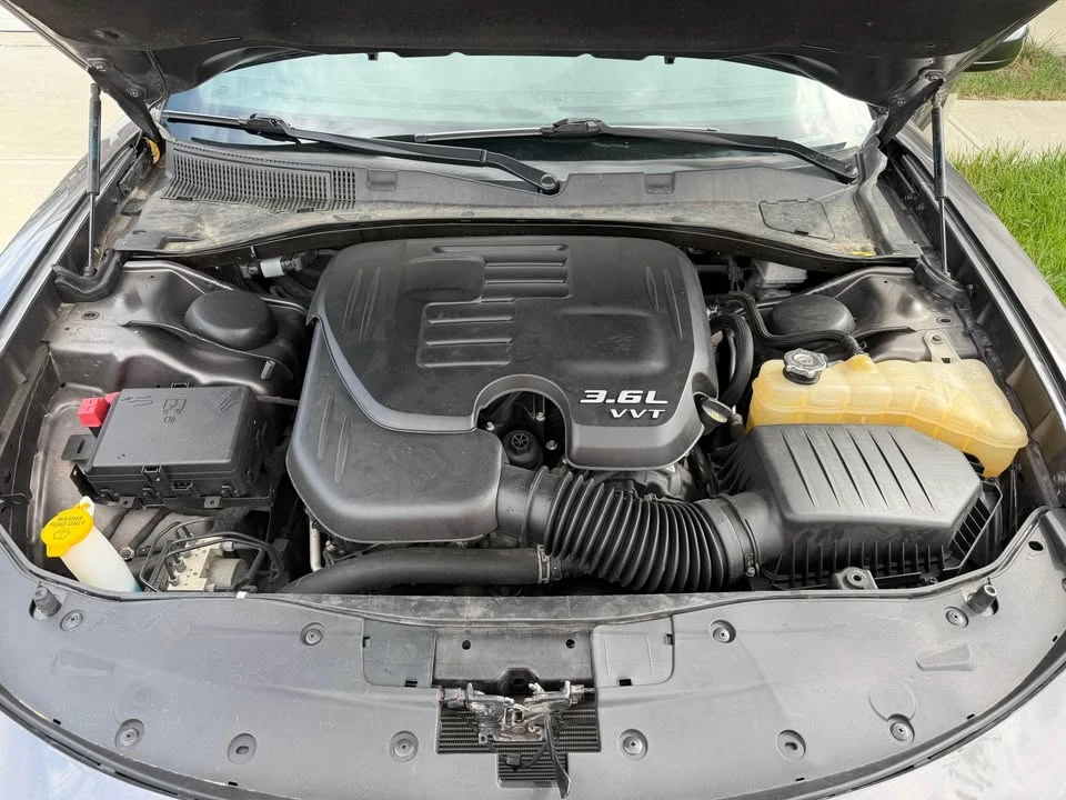 2020 Dodge Charger 7th Gen - Image 15 of 17