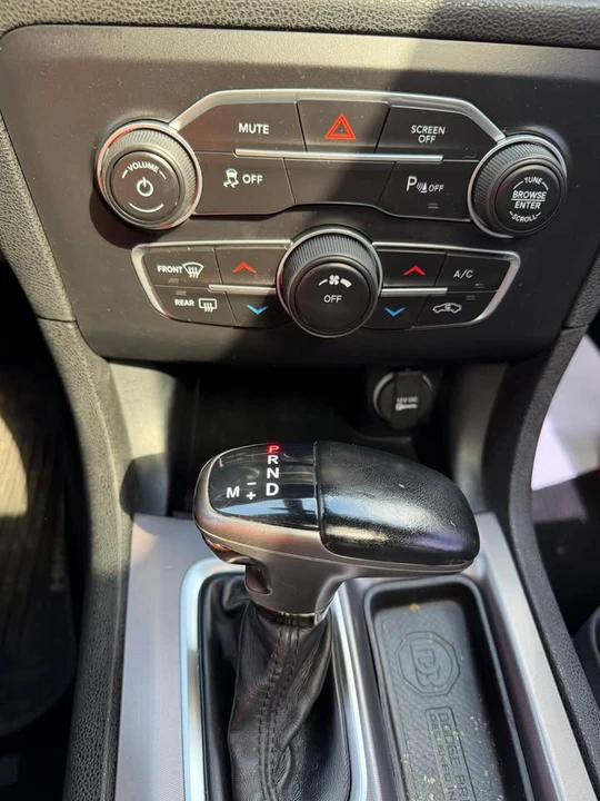 2020 Dodge Charger 7th Gen - Image 12 of 17