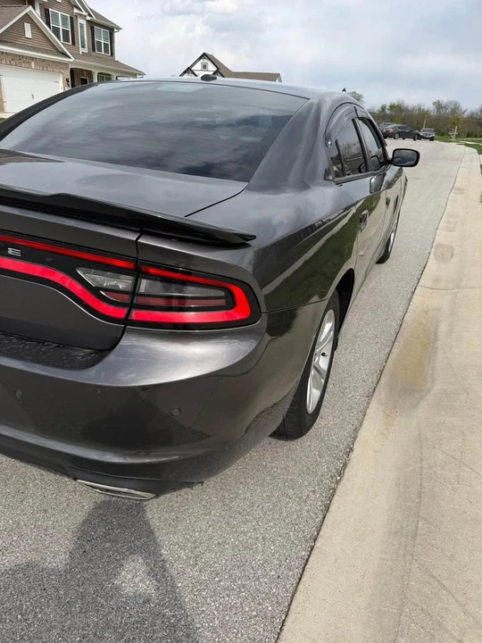 2020 Dodge Charger 7th Gen - Image 9 of 17