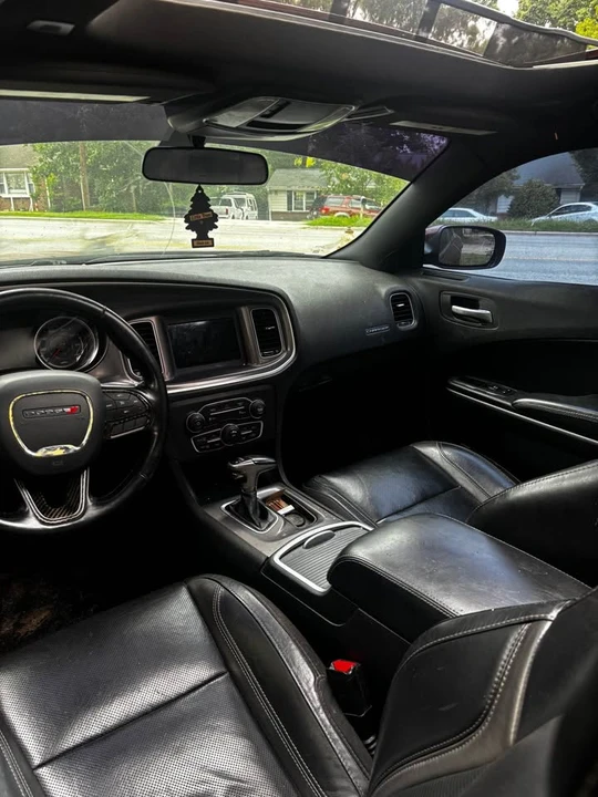2020 Dodge Charger 7th Gen - Image 5 of 10
