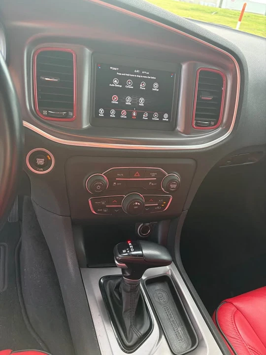 2020 Dodge Charger 7th Gen - Image 8 of 13
