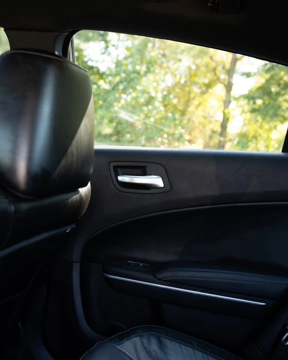 2020 Dodge Charger 7th Gen - Image 10 of 13