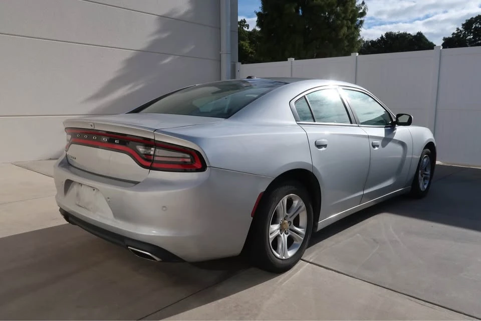 2020 Dodge Charger 7th Gen - Image 5 of 15