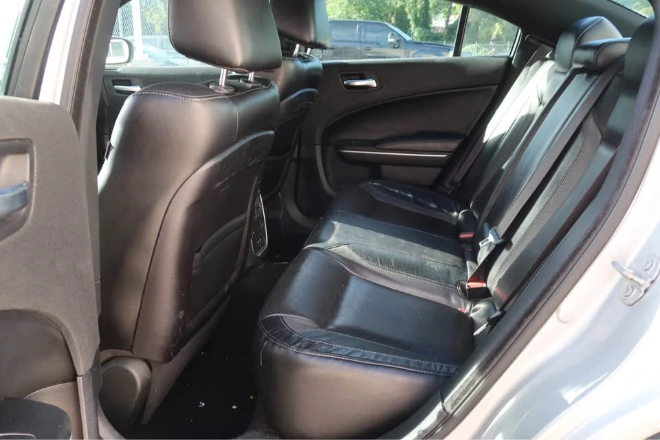 2020 Dodge Charger 7th Gen - Image 14 of 15