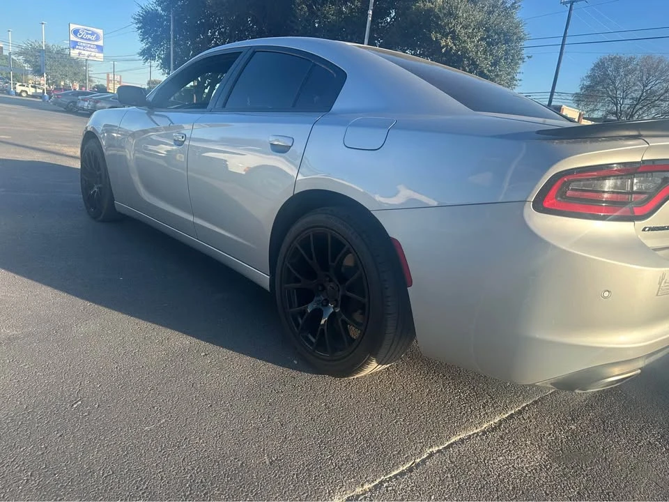 2020 Dodge Charger 7th Gen - Image 2 of 7