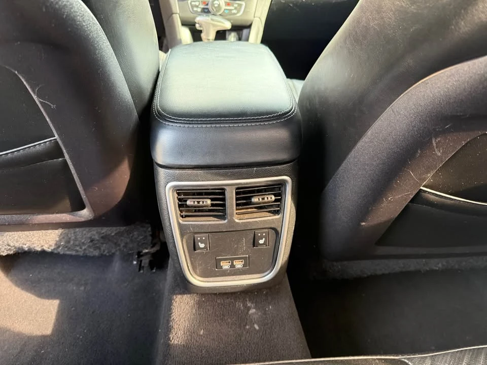 2020 Dodge Charger 7th Gen - Image 13 of 16